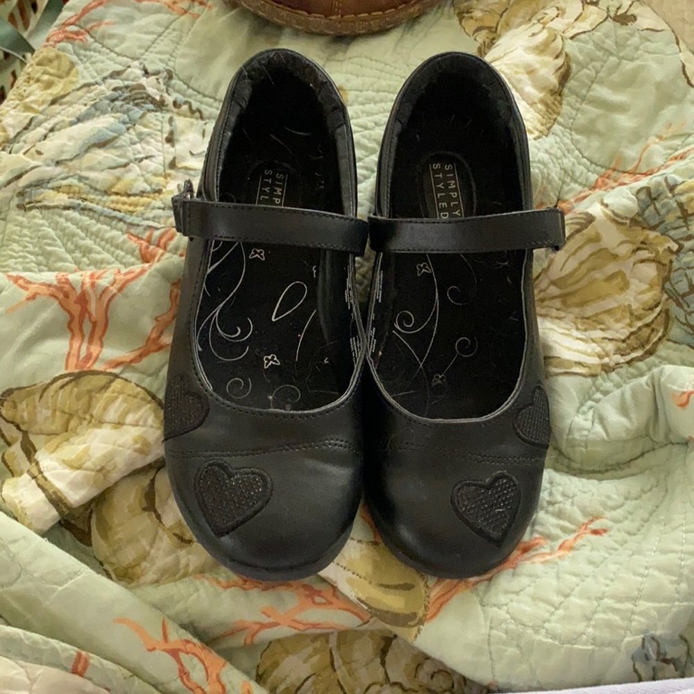 Simply styled black dress shoes